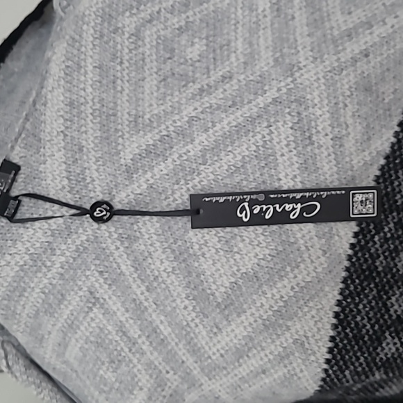 NWT Long Printed Knitted Aztec Geometric pattern Cardigan Black Gray - Picture 9 of 11